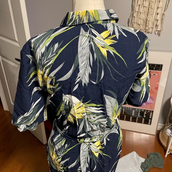 Warehouse Tropical print shirt dress - Picture 4 of 4